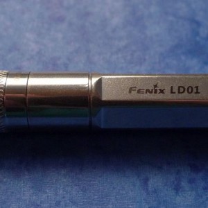 Fenix LD01 P1090328 - OHNE Clip... schlank und rank