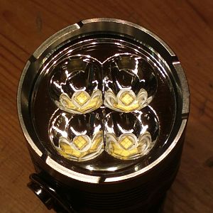 LEDs dezentriert.
