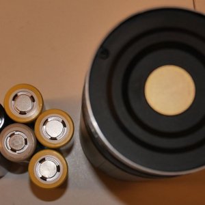 Akku MS32 vs 21700 1